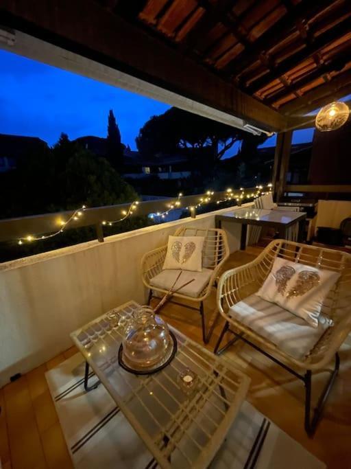 Duplex Avec Piscine, Parking Et Proche Des Plages Apartment